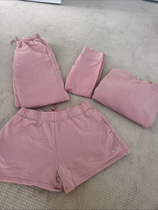 ALO Yoga Tops - ALO 4 piece set Mauve Pink Athletic Lounge Shorts